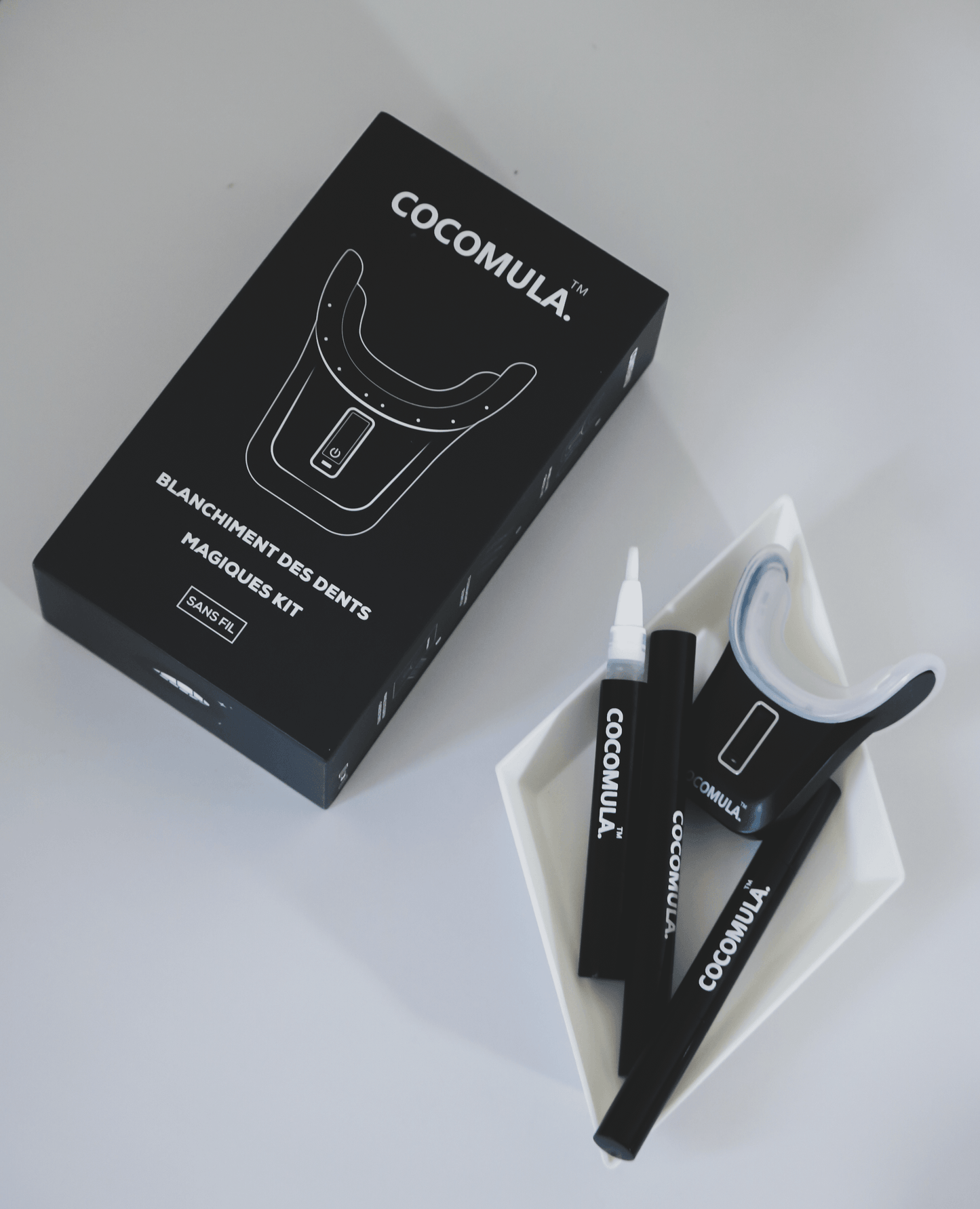 Appareil de Blanchiment des Dents - Magique Kit - COCOMULA ™ | Site Officiel | Produits Avancés De Blanchiment Des Dents à Domicile