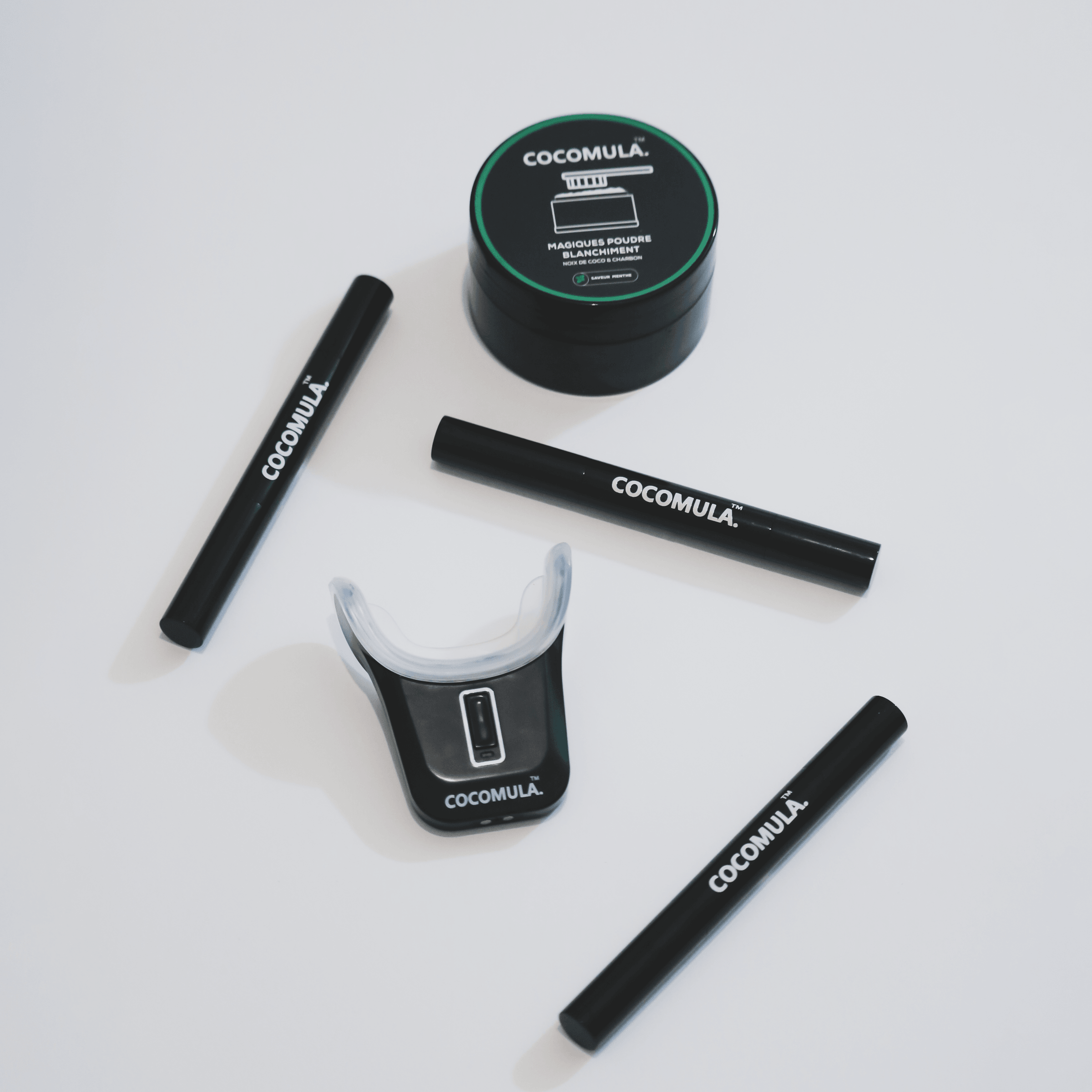 COMBO PACK | Appareil de Blanchiment + Poudre - COCOMULA ™ | Site Officiel | Produits Avancés De Blanchiment Des Dents à Domicile